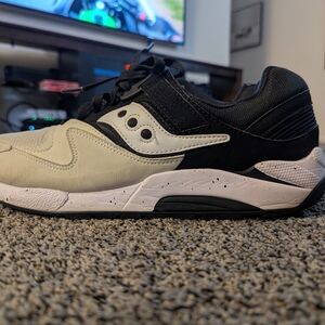 Saucony Grid 9000